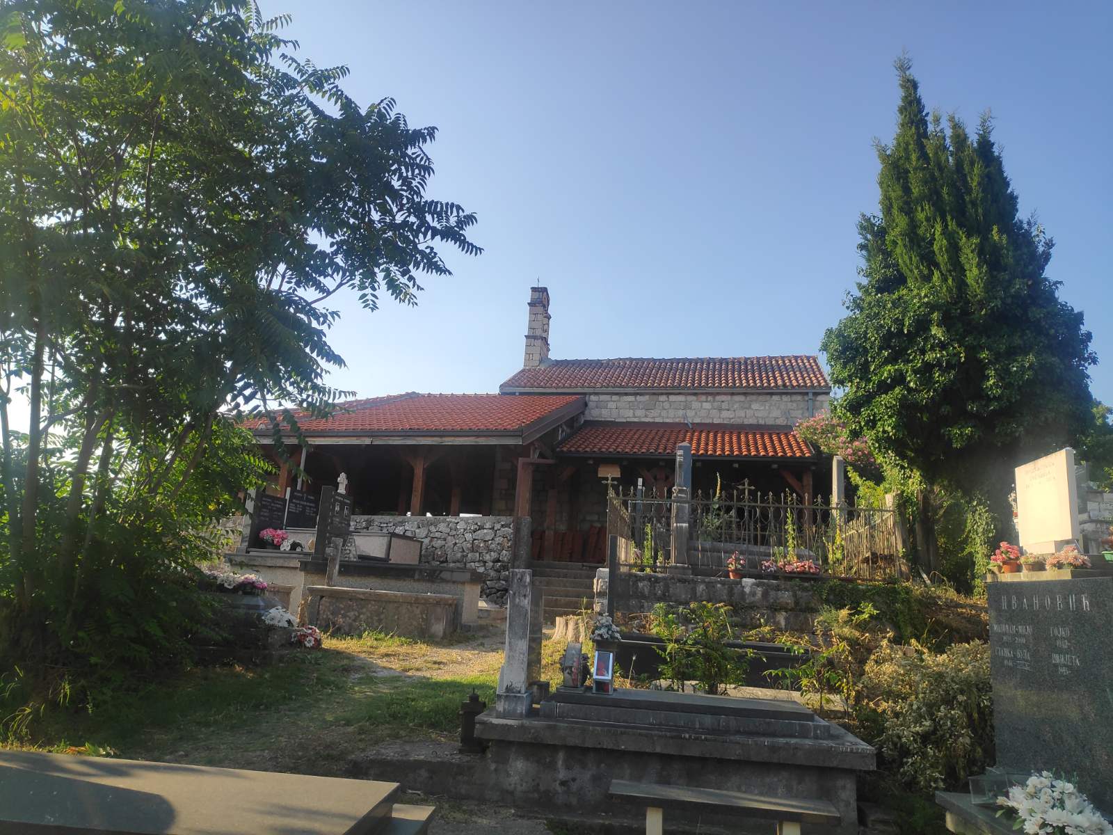 Црква Светог Архангела Михаила<br> Дољани