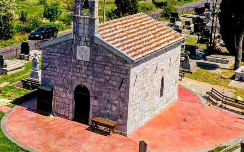 Црква Светих мученика Макавеја Толоши